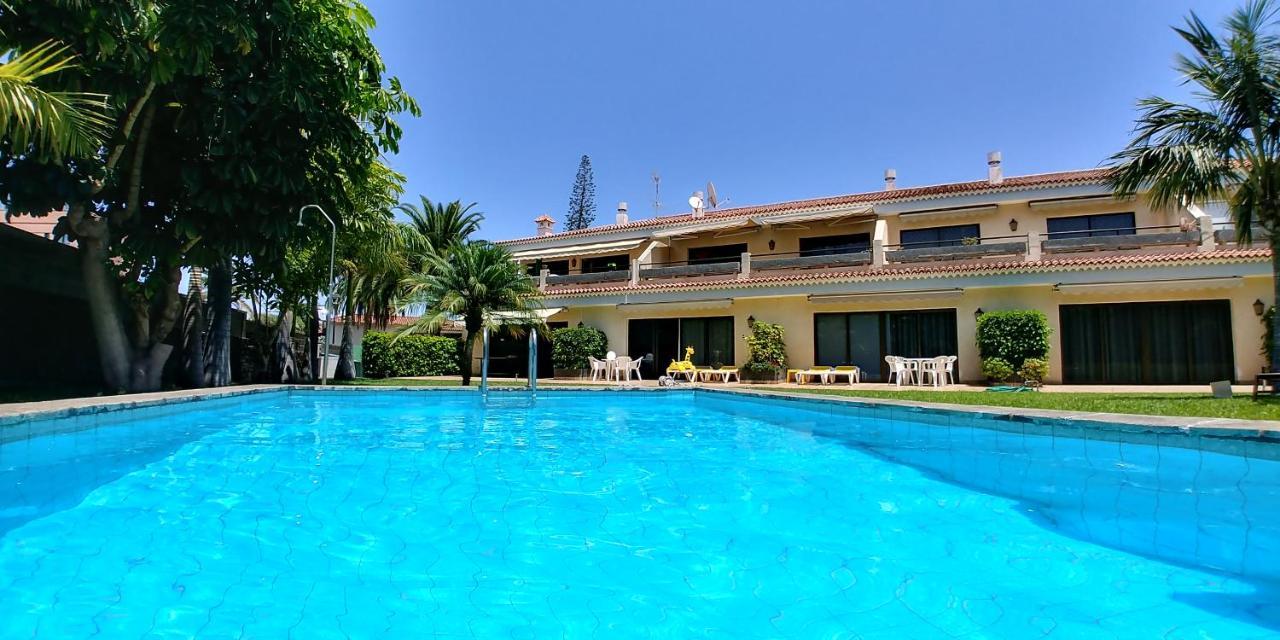 Elegant And Peaceful Aparments With Pool And Garden Apartman Puerto de la Cruz Kültér fotó